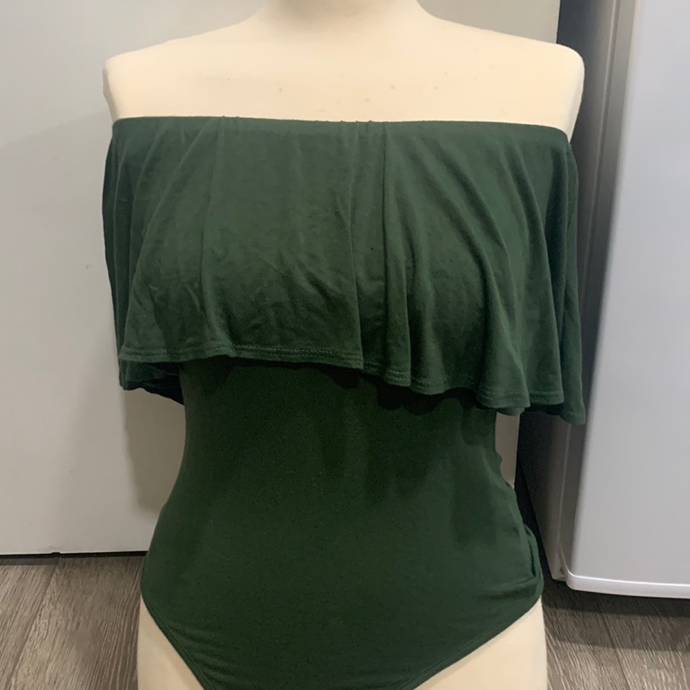 Emerald green body suit off the shoulder size small